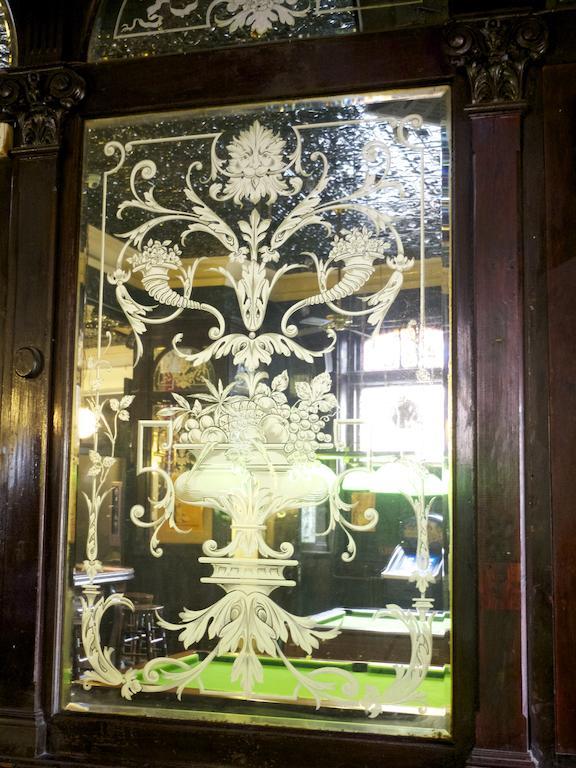 Inn Beaconsfield London