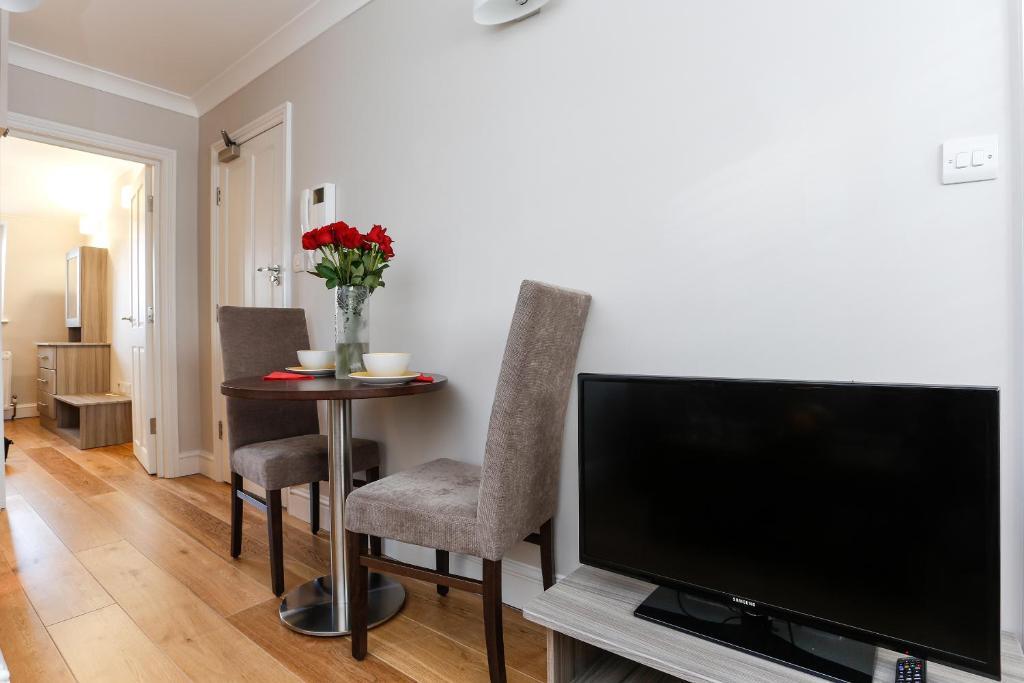 Lancaster Gate Apartment London