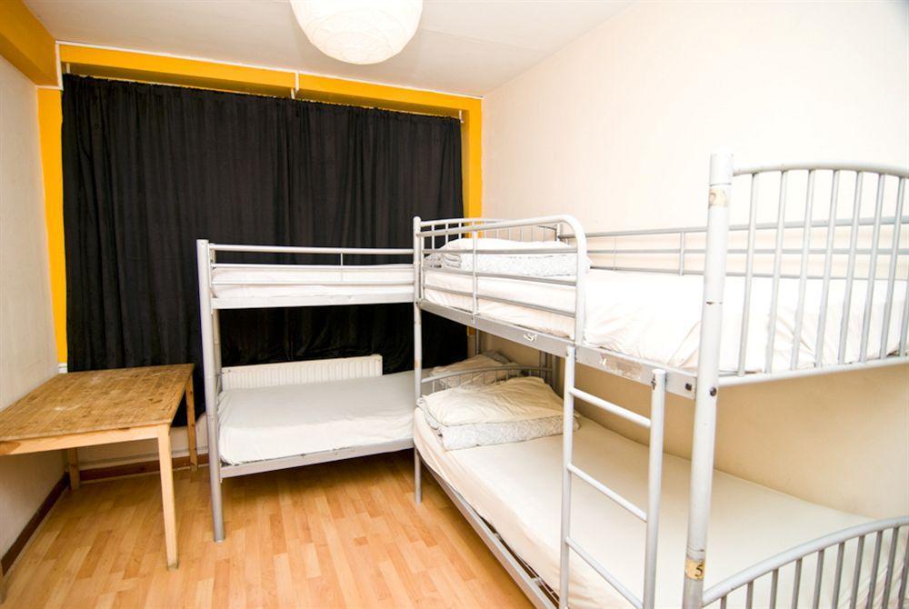 Kensal Backpackers *
