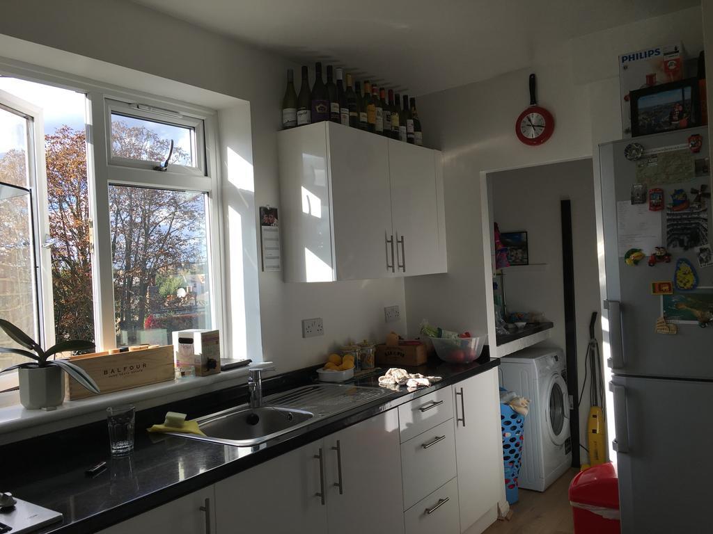 Guest house Italian London