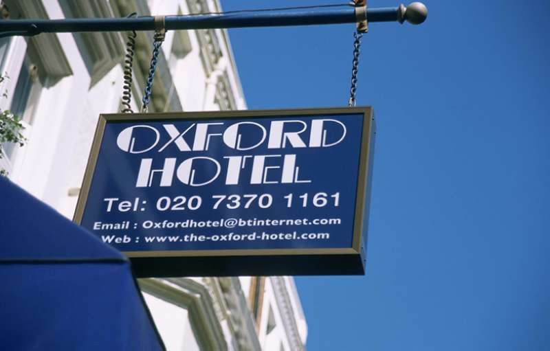Oxford 3*