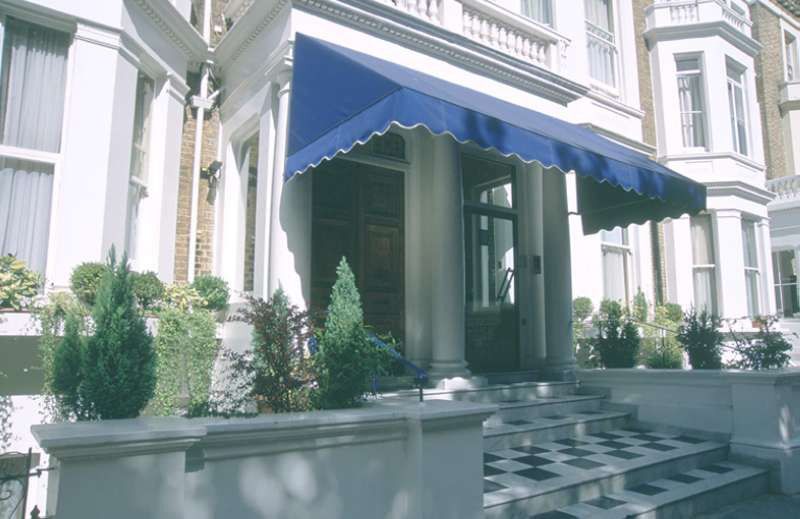 Oxford Hotel 3*