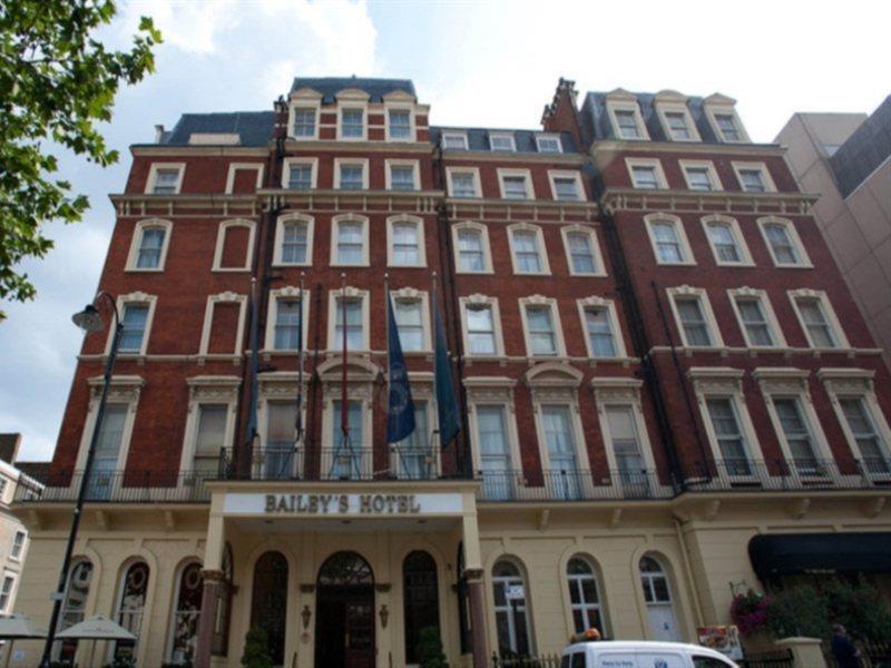 The Bailey's Kensington Londen