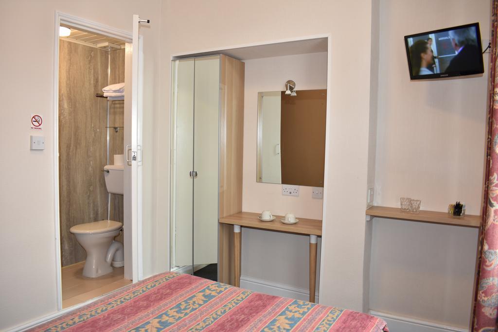 Guest house Macdonald