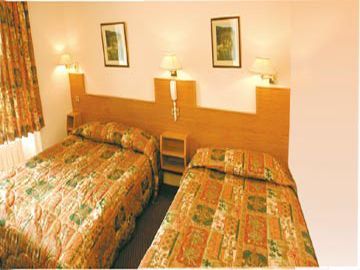 Hotel Leigham Court 2*