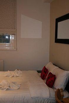 Nox West End Lane I Apartahotel 3*