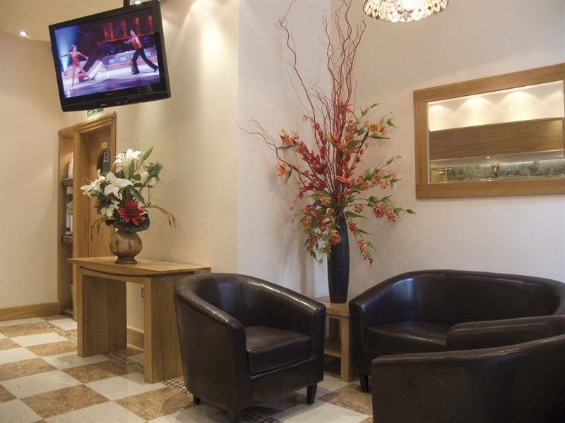 Oxford Hotel London