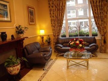 Hotel Avon 2*