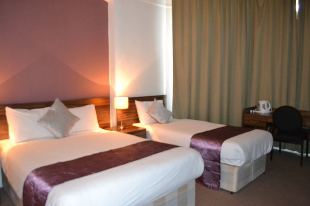 Hotel National London