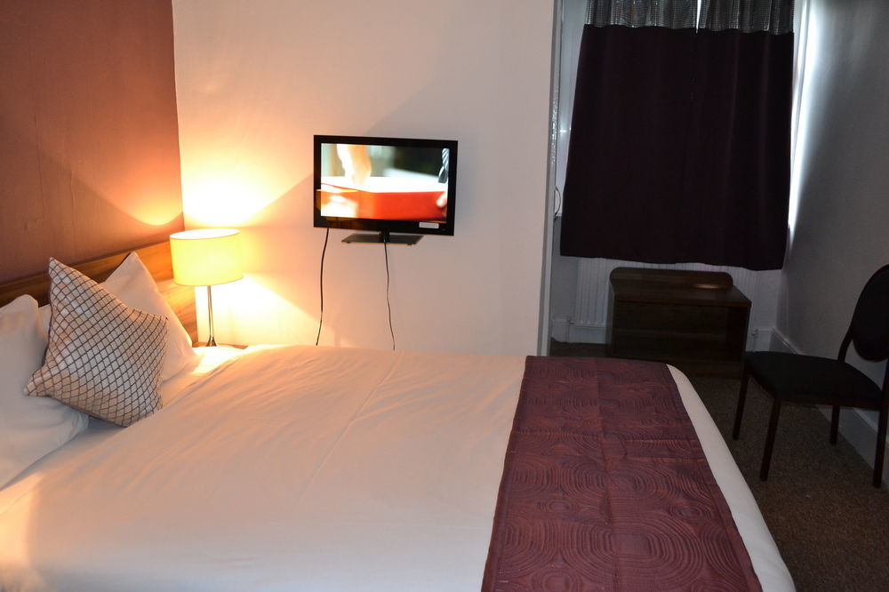 Hotel National London