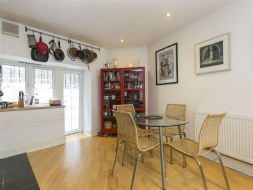 Great 2 Bed Apartment London