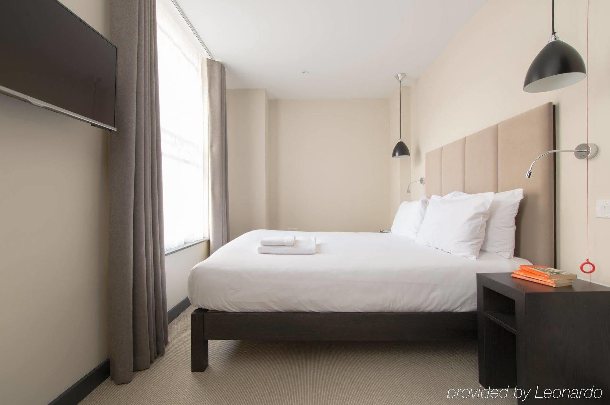 Hotel Cove Cannon Street 4*