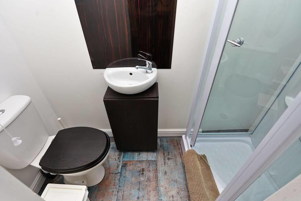 Easyroomlet Guest house London