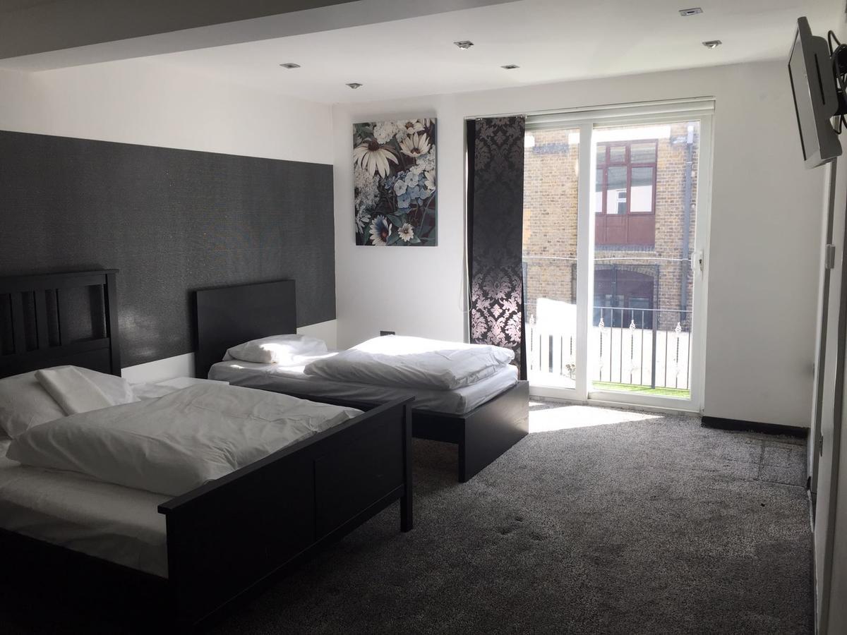 The Ne 3* London