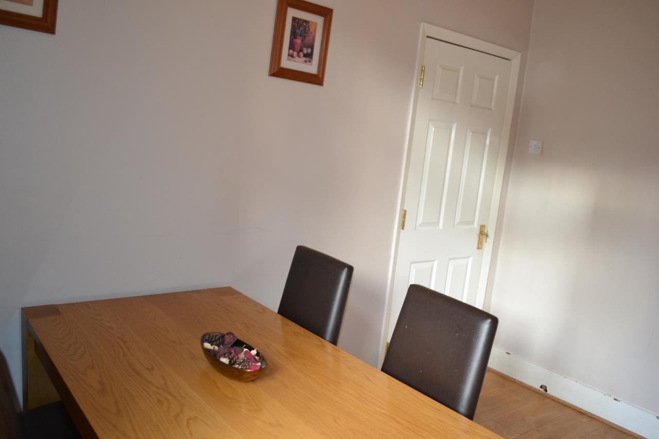 Ferienhaus 2 Bedroom House -ealing London