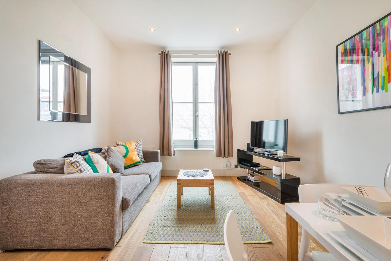 Theobalds House Apartamento Londres