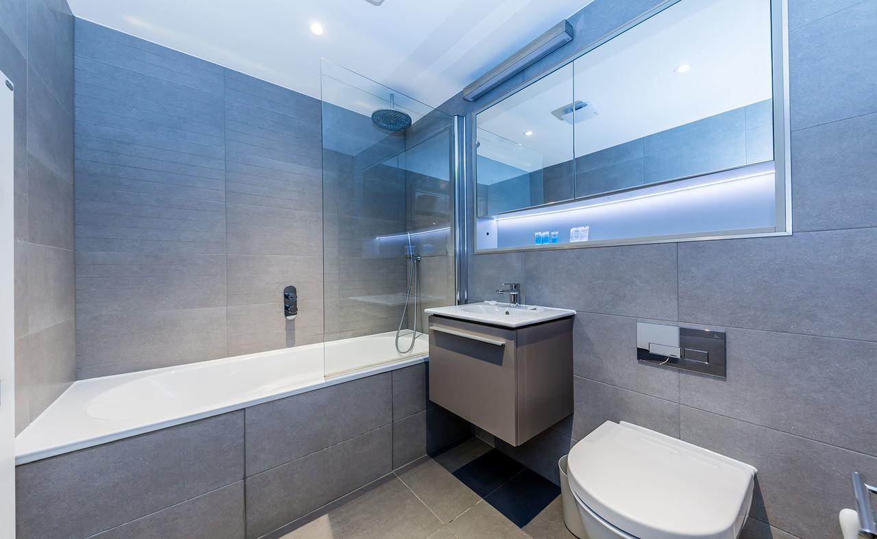 Apartment Lux St Park Free Wifi By Aparts *