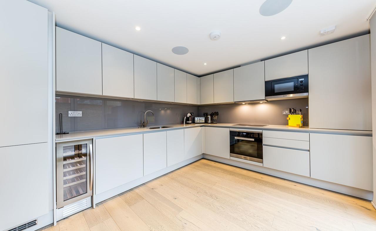Apartment Lux St Park Free Wifi By Aparts *