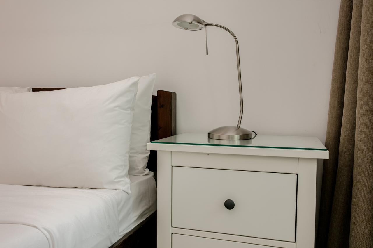 Modern 1 Bedroom Flat In Wandsworth Apartment *