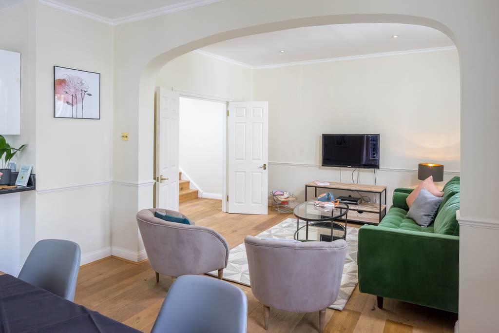 Cornwall Gardens By Lime Street * Londen