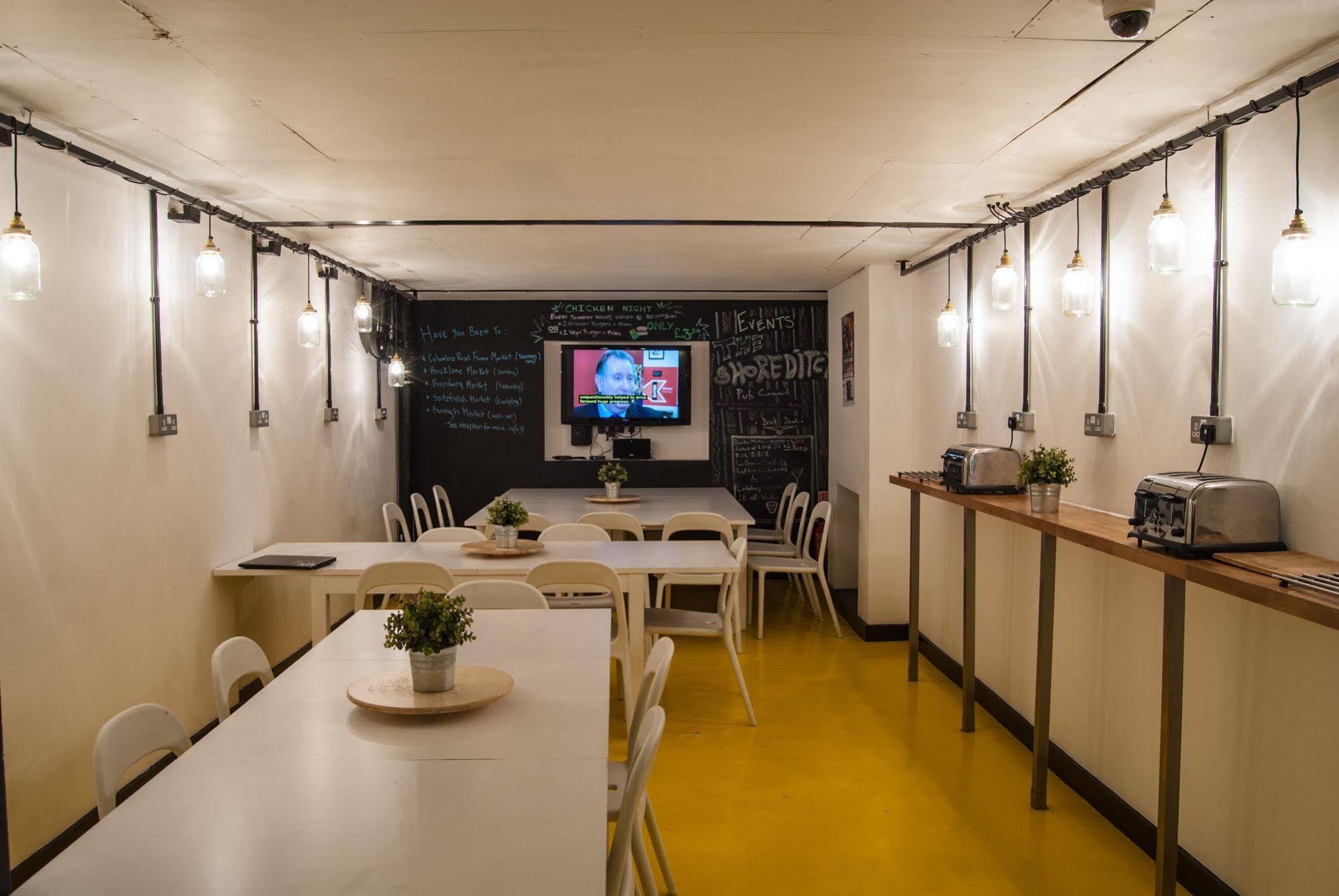 The Dictionary Hostel, Shoreditch, Londen