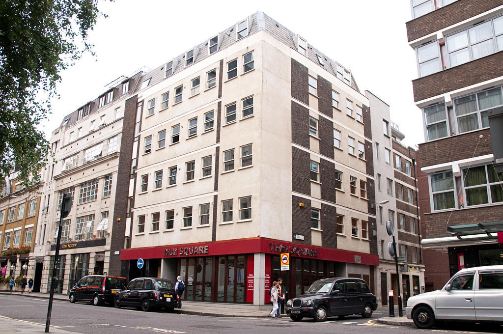 Clarendon 140 Minories 4* London
