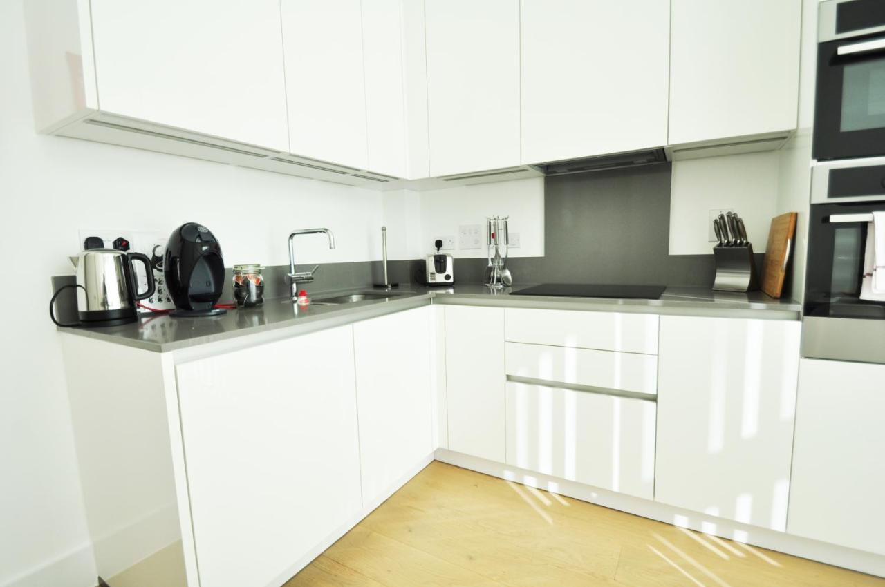 Stylish Near Central Free Wifi Apartment London