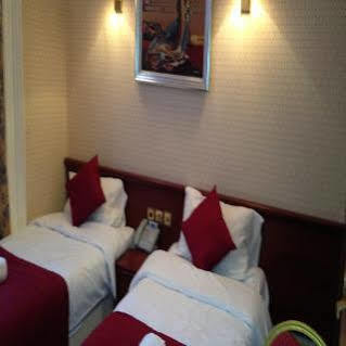 Avon 2* London