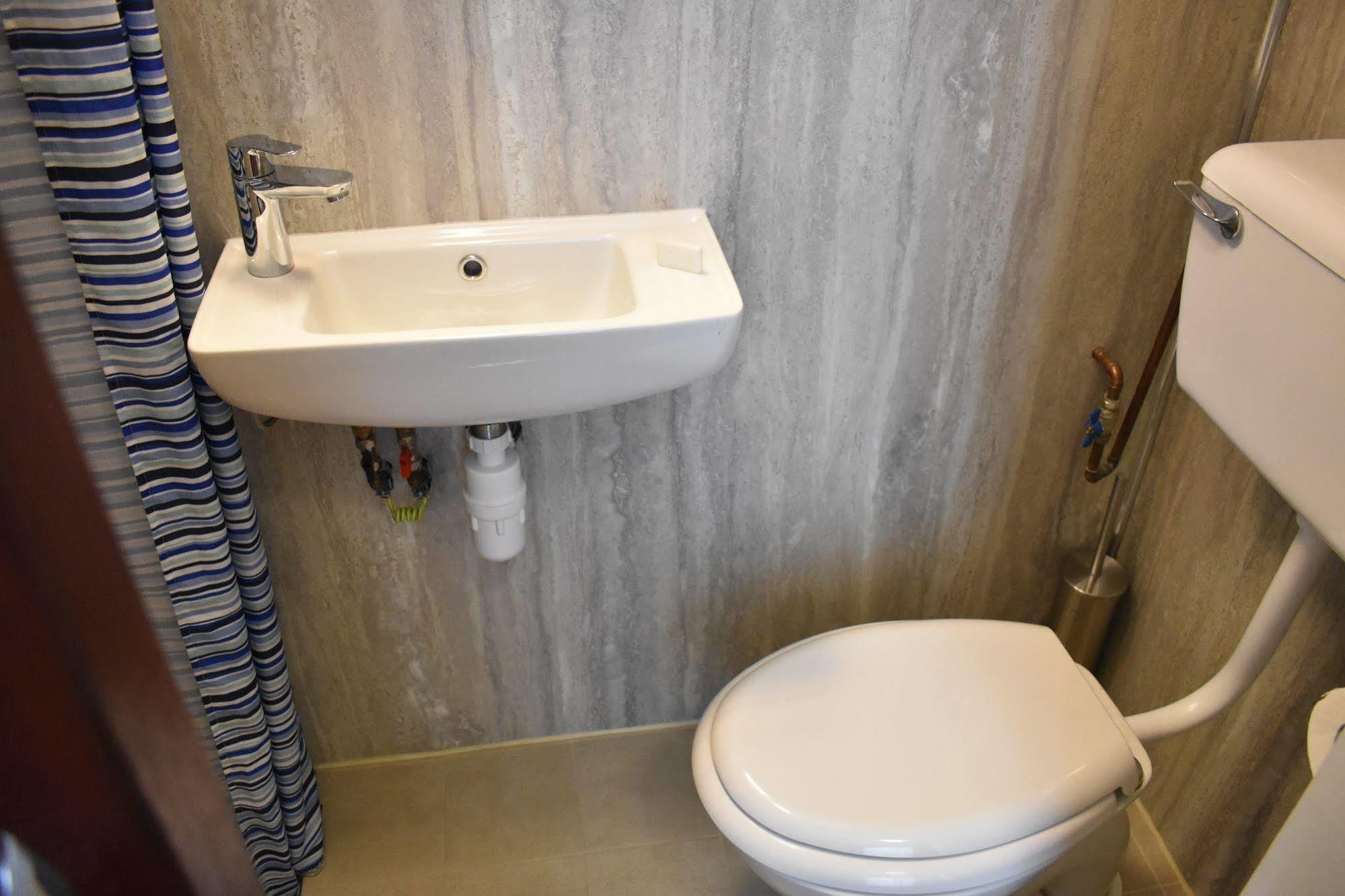 Guest house Macdonald 2*