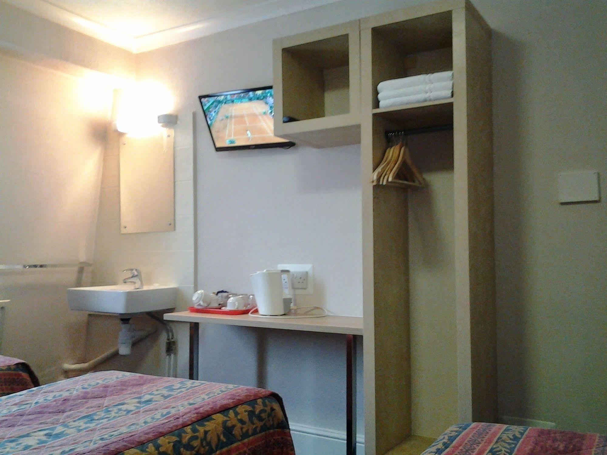 Macdonald Guest house London