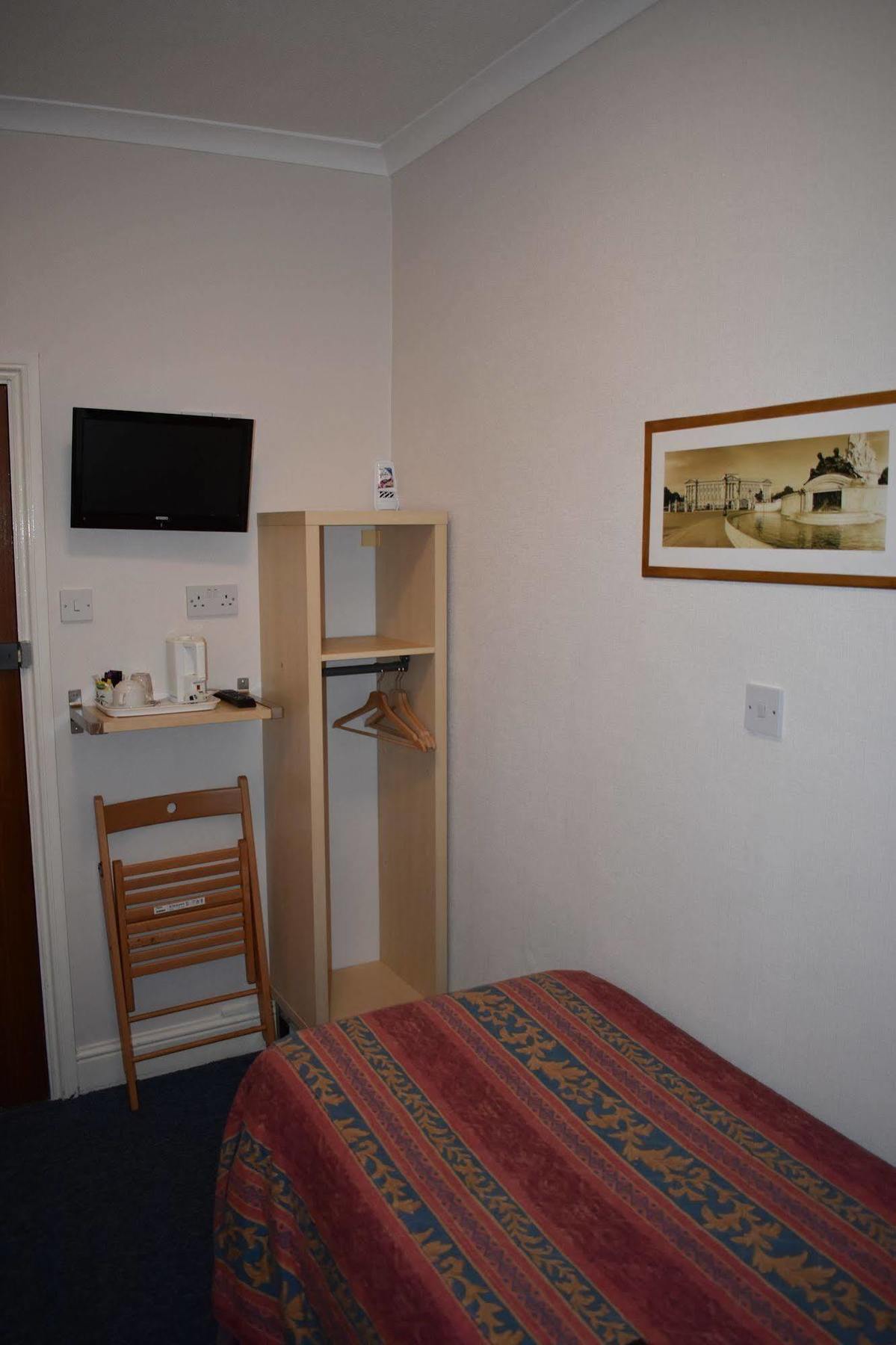 Macdonald Guest house London