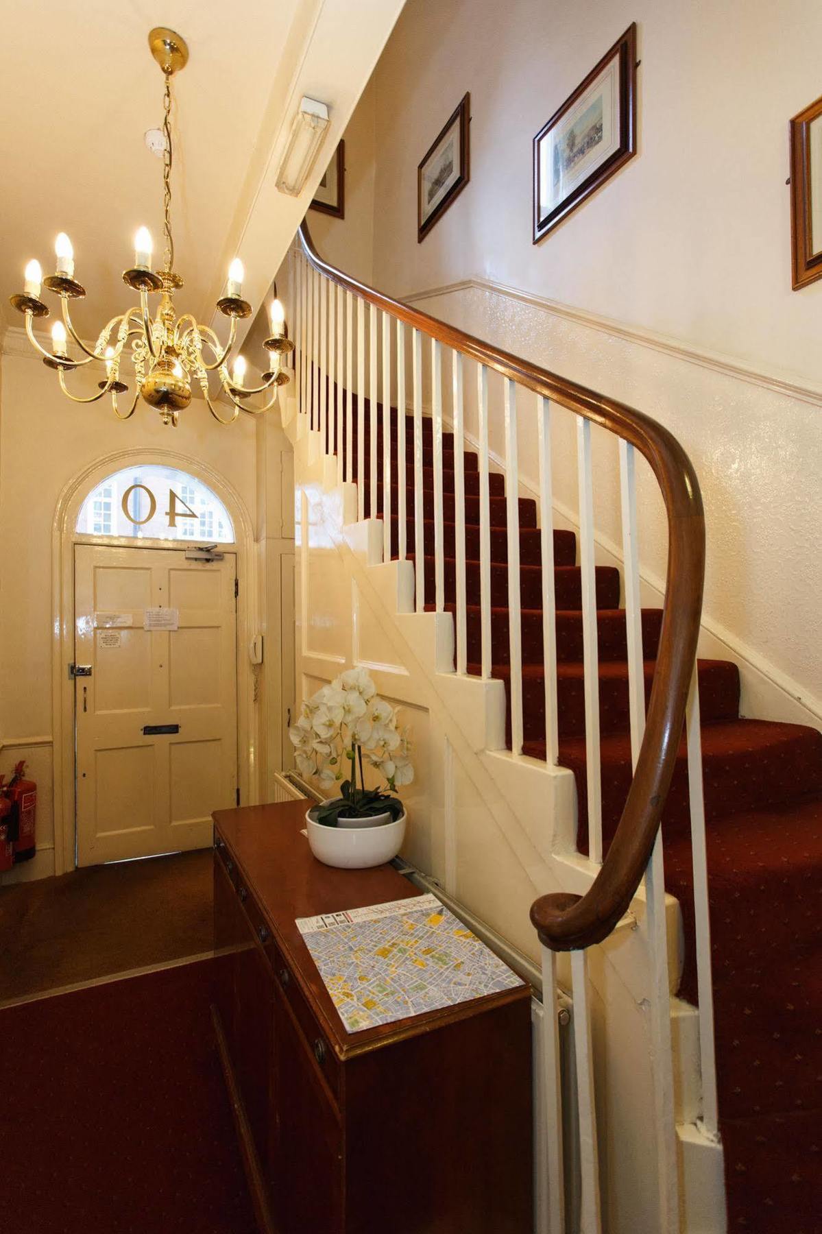 Hotel Morgan 3*