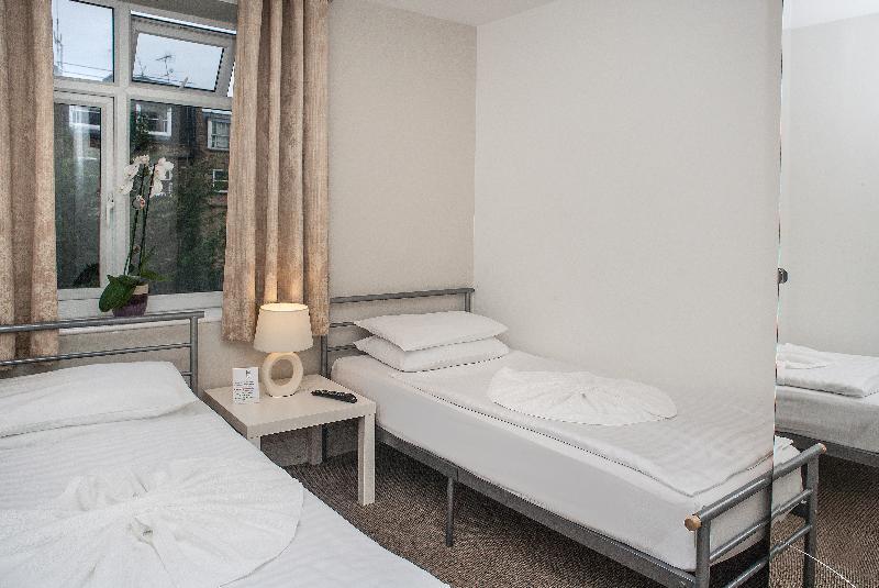 Apartahotel Nox Hyde Park 4*