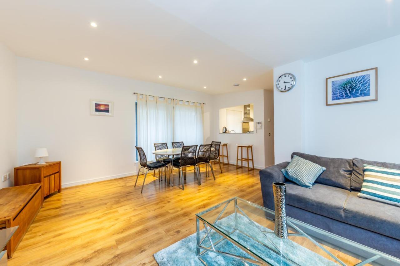 Apartment 2 Bed Executive Next To Liverpool Street Free Wifi By Aparts