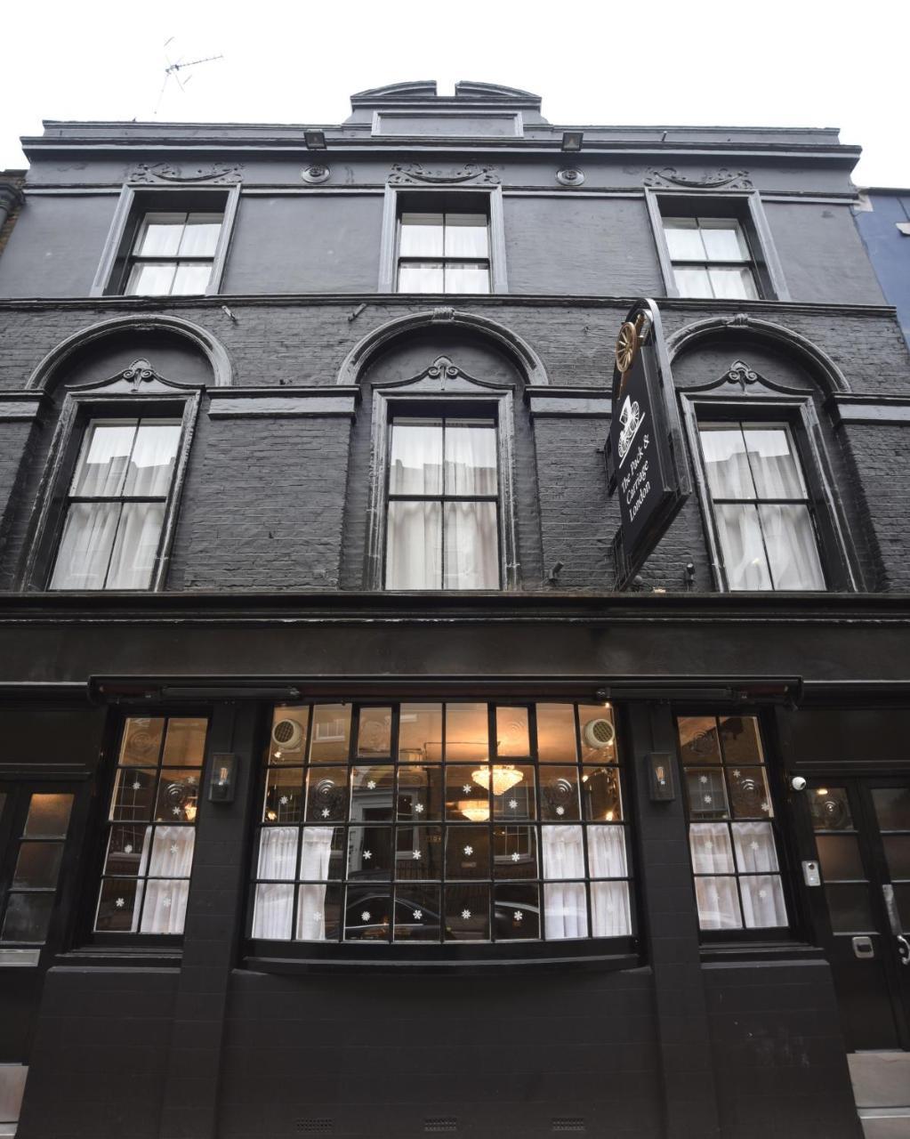 Hotel The Pack And Carriage Londres