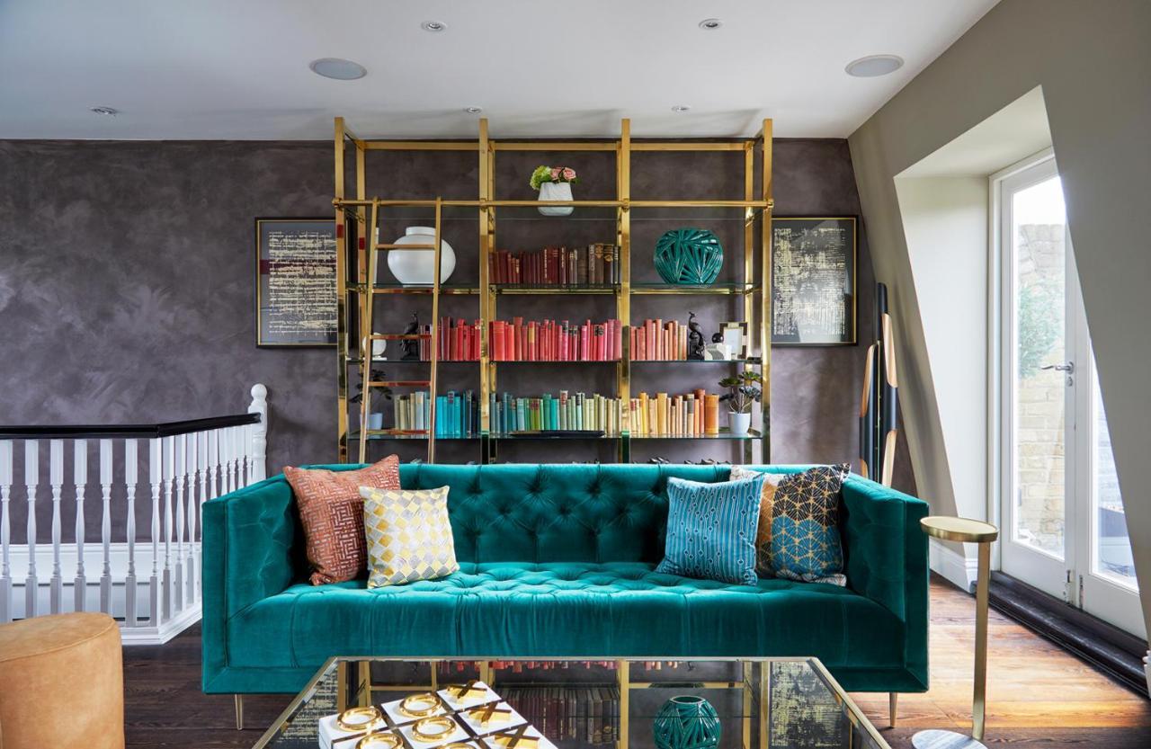 Stunning Ifield Road Gem Apartment