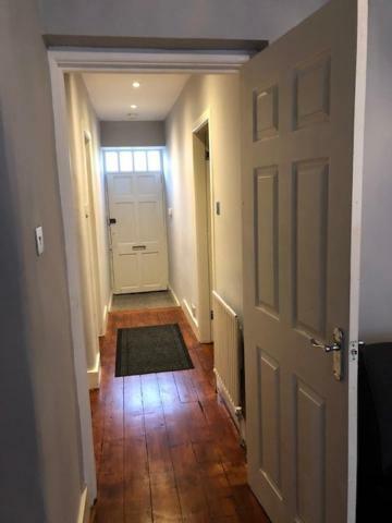 Paddington Patio Apartment London