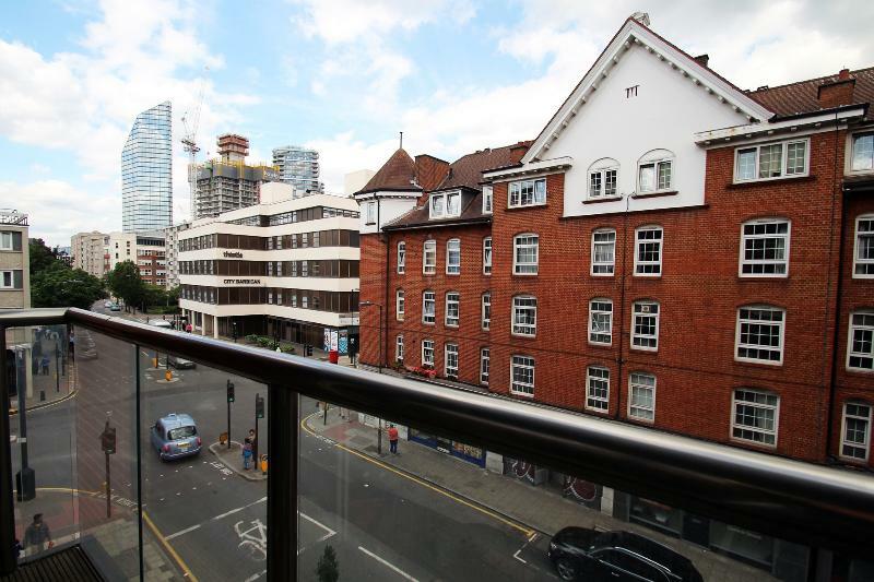 Angel Serviced 3* London