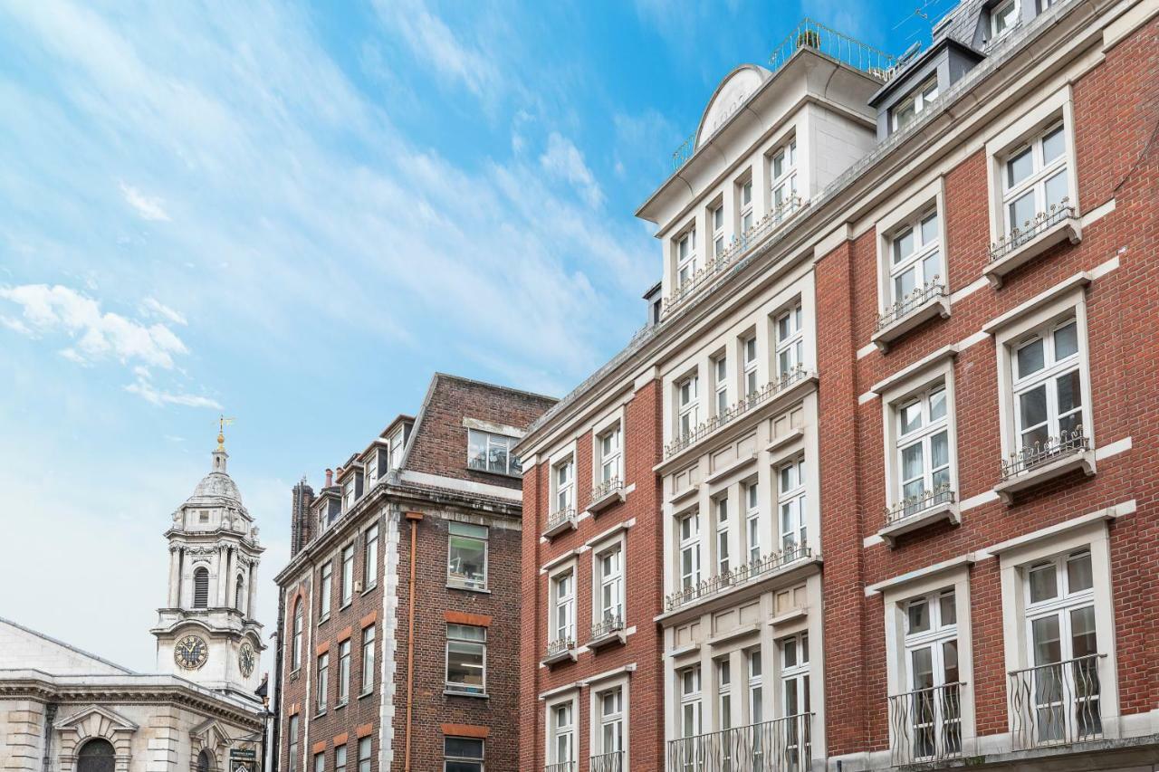 Beautiful In The Heart Of Mayfair Apartment *
