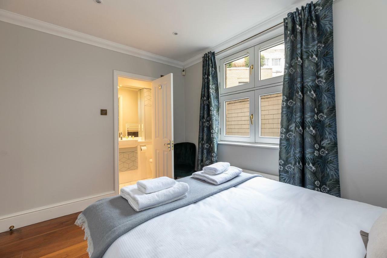 Apartment Beautiful In The Heart Of Mayfair