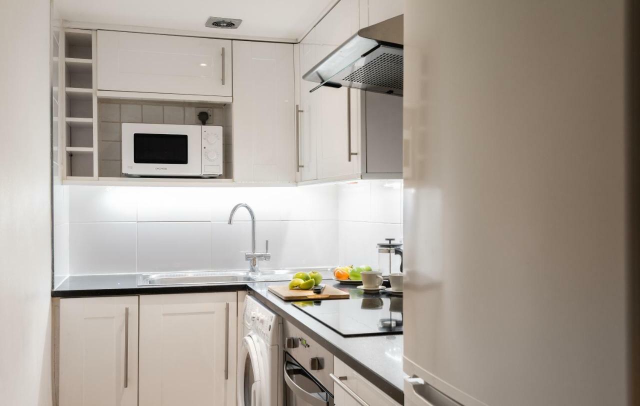 Classic Two-bedroom Pimlico Apartment London