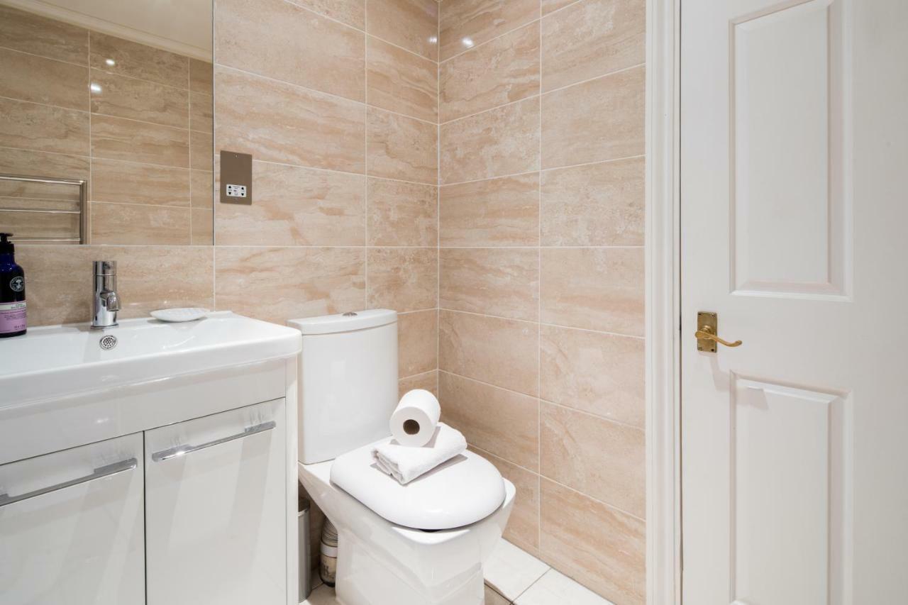 Appartement Cornwall Gardens By Lime Street Londen