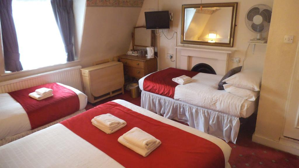 Arran House Hotel 3*