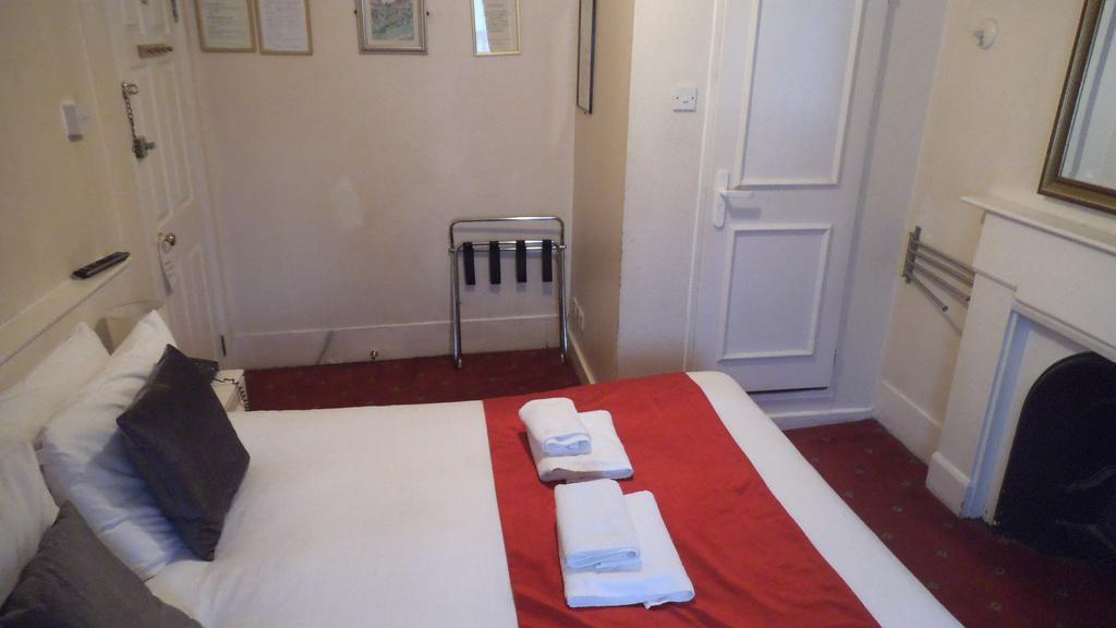 Arran House 3* London