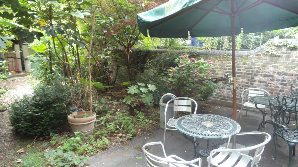 Hotel Arran House London