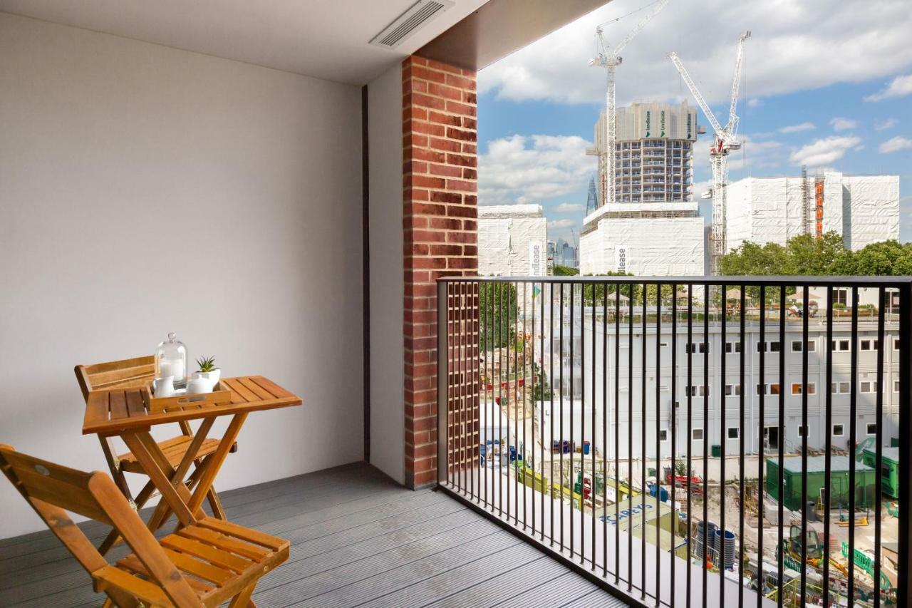 Appartement Two Bedroom Serviced With Balcony In Weymouth Building, Deacon Street Londen