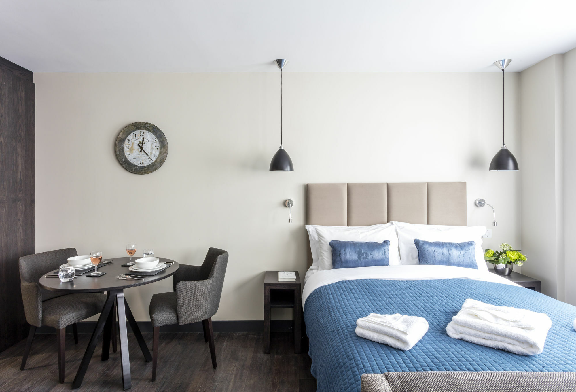 Hotel Cove Cannon Street 4*