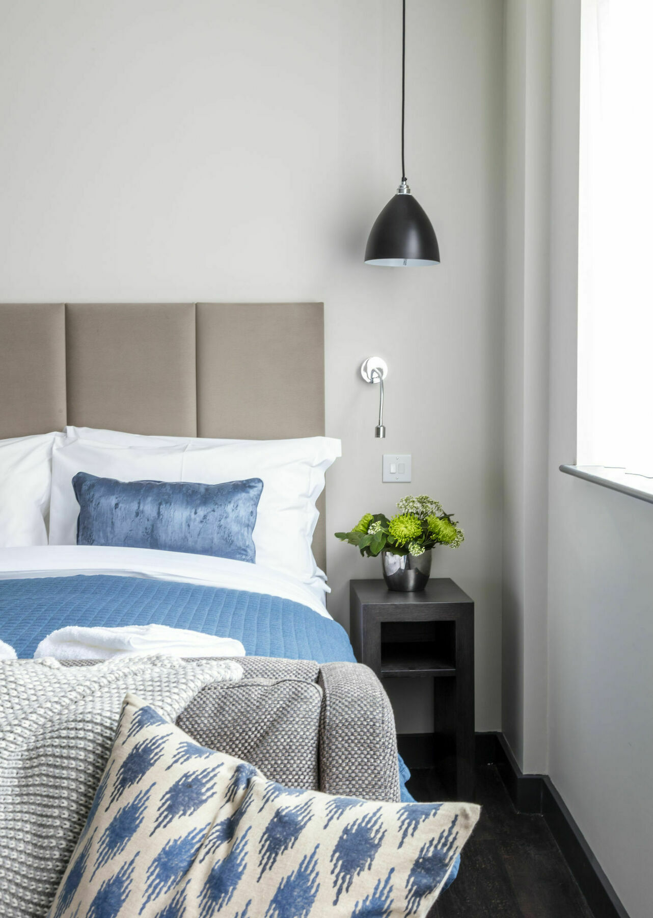 Cove Cannon Street Hotel 4*
