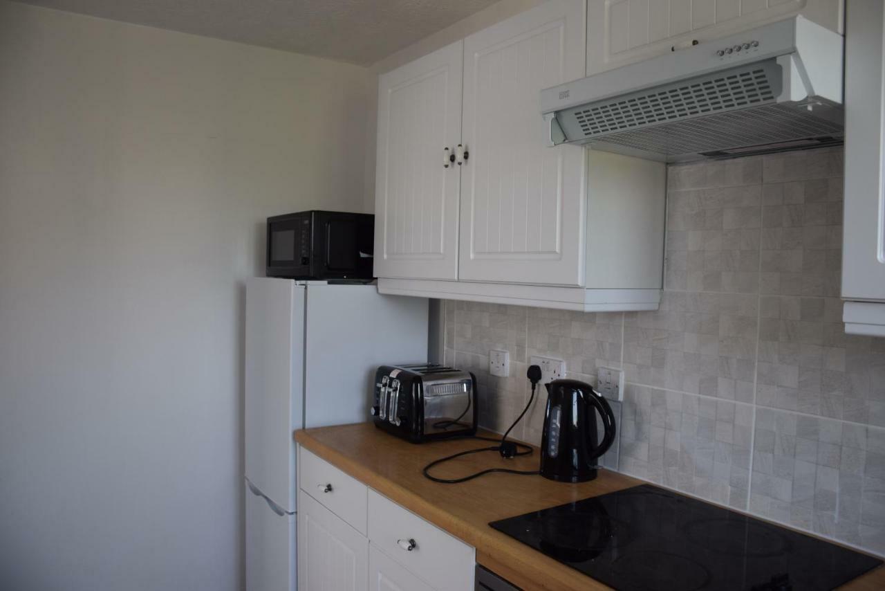 1 Bedroom Ponders End Appartement
