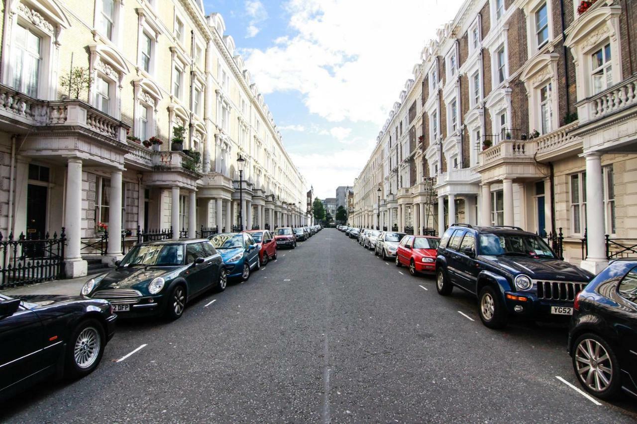 Urban Notting Hill Apartment